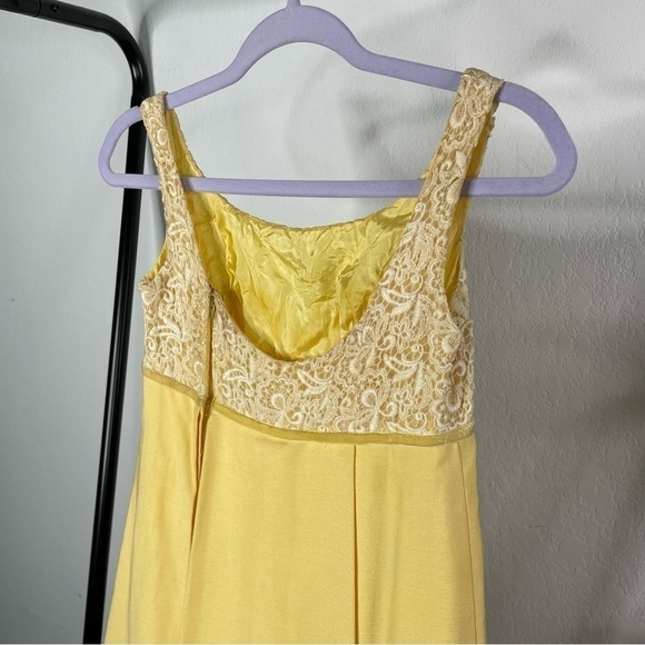 VINTAGE 70’s Pastel Yellow Empire Waist Dress w Train - Picture 5 of 14